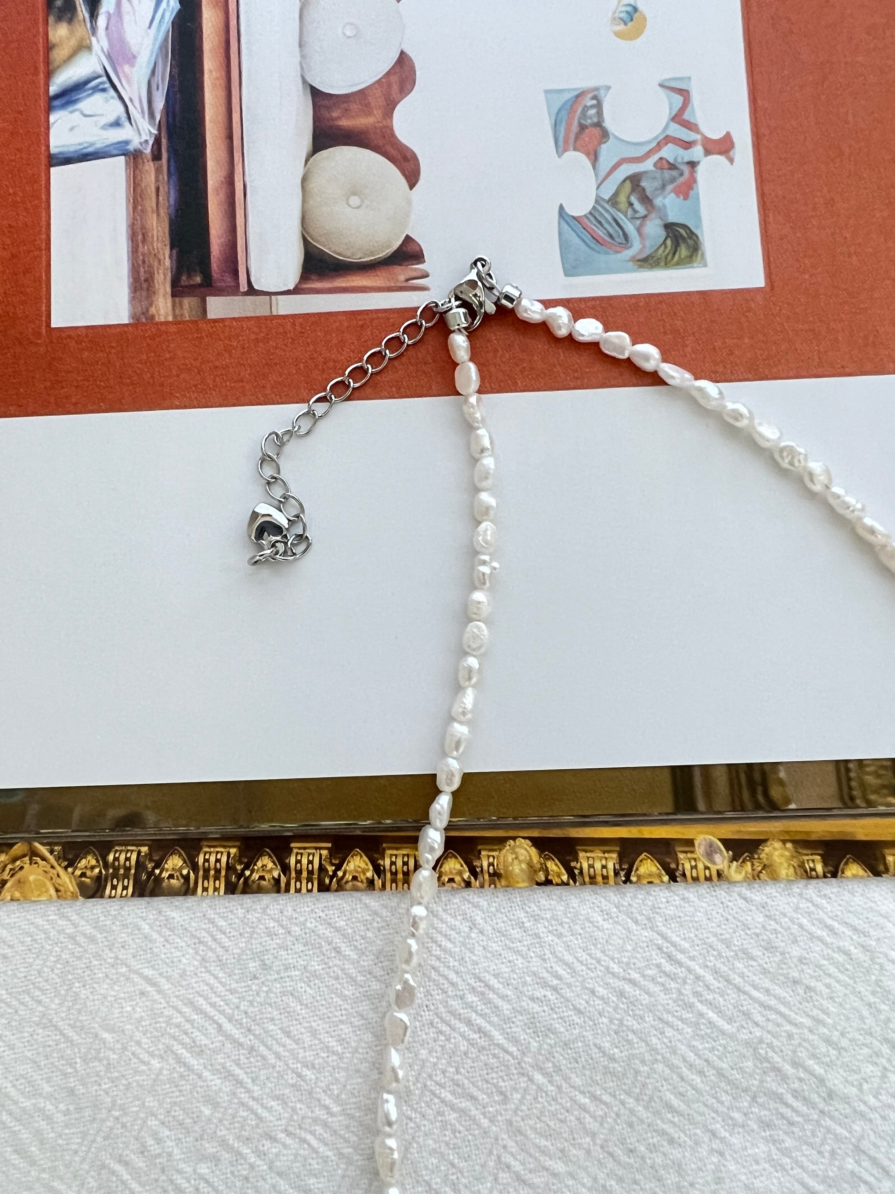 Dainty Baroque Keshi Pearl Necklace
