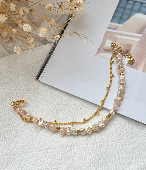 Baroque Pearl Bracelet with Gold Accent